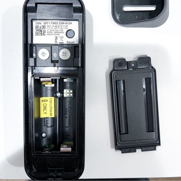 Blink video doorbell and mount - Picture 5 of 5